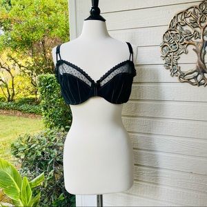 GUC Plus Size Felina Bra, Black Overmesh, Underwire, 40D